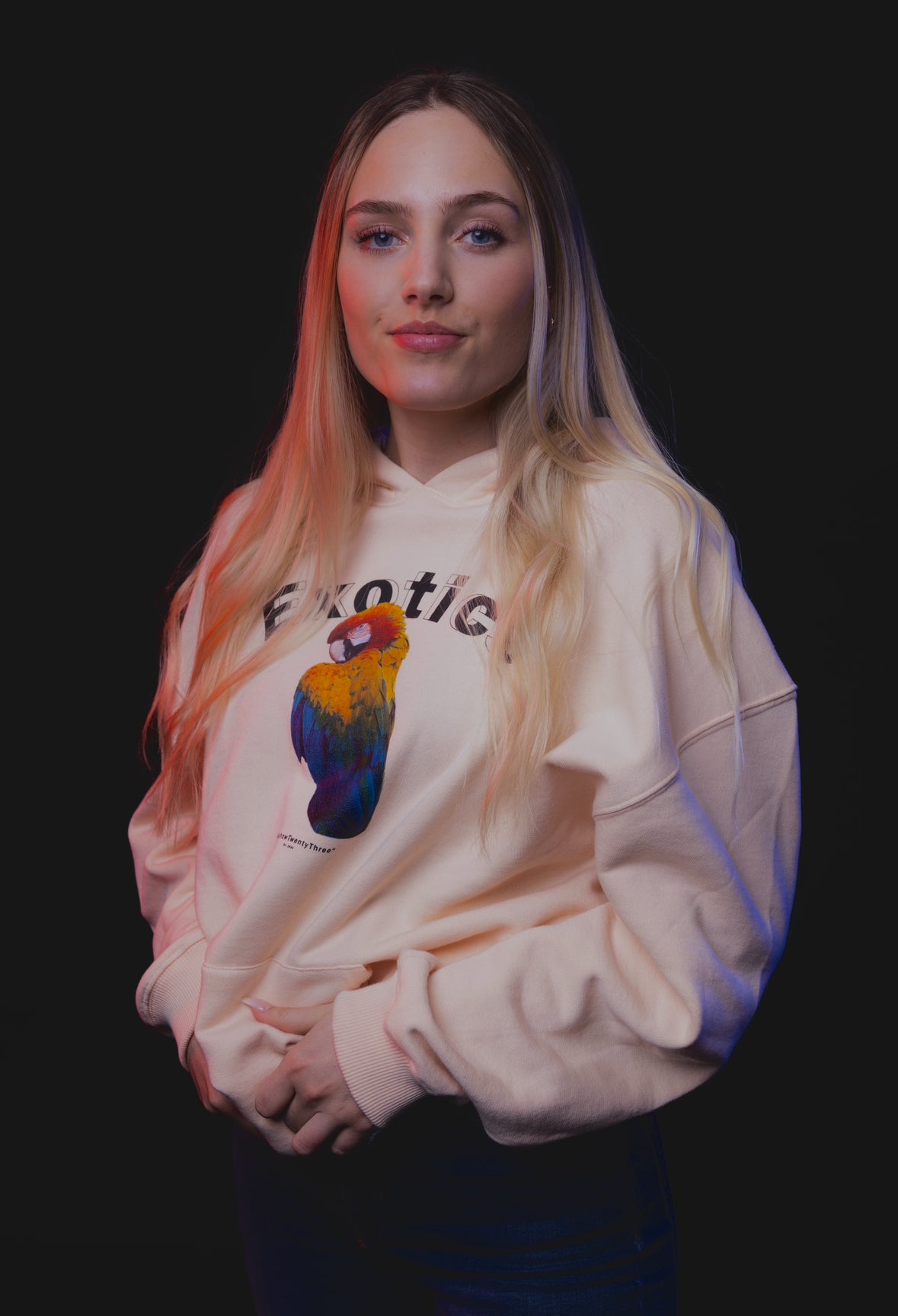 exotics hoodie vanilla cream